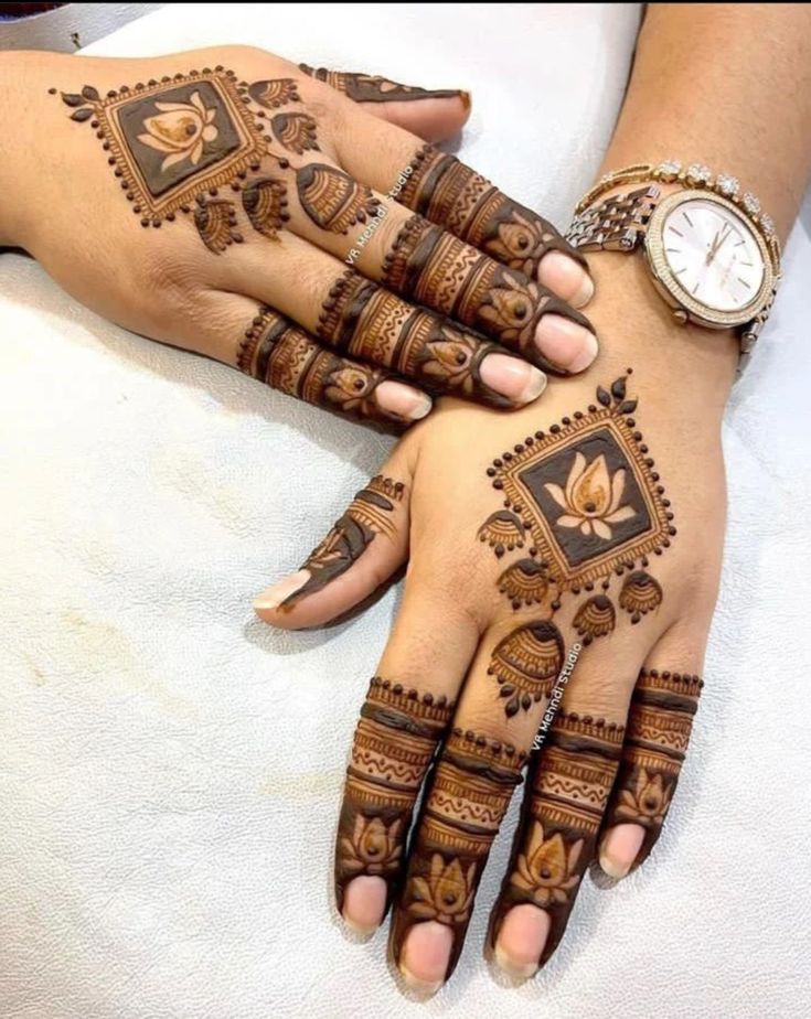 easy arabic mehndi design back hand 1