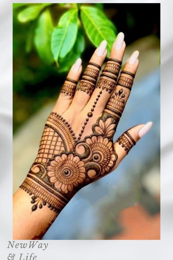 easy arabic mehndi design back hand 17