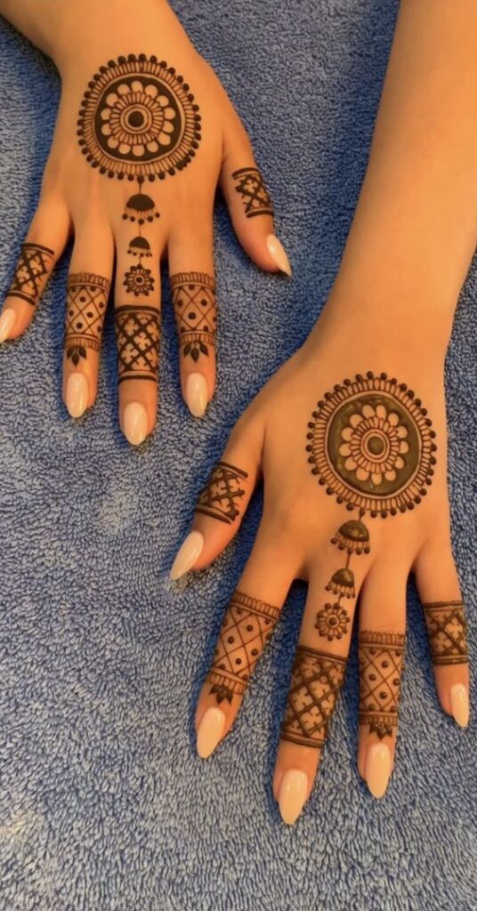 easy arabic mehndi design back hand 32