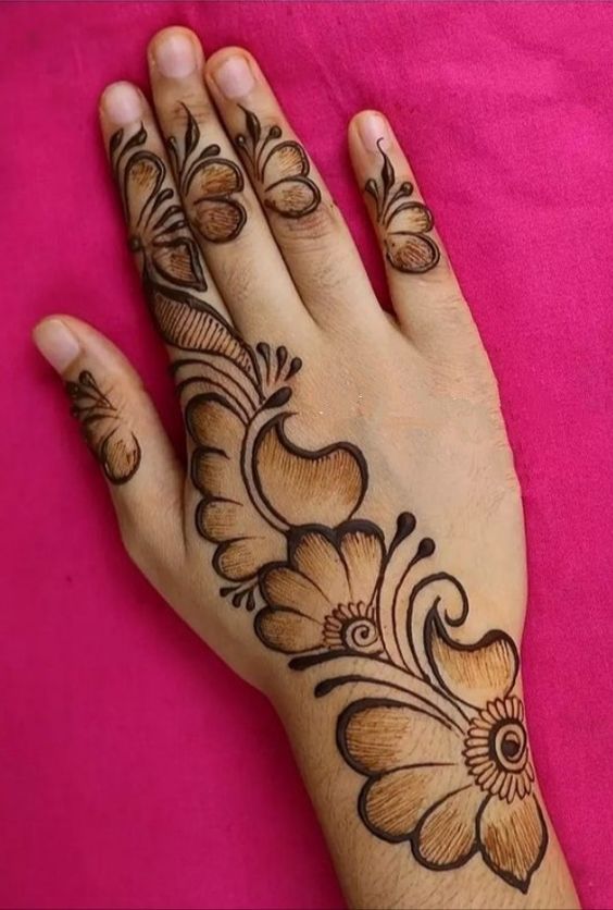 easy arabic mehndi design back hand 37