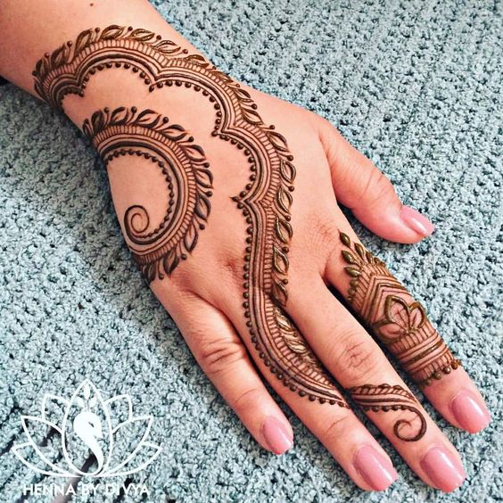 easy arabic mehndi design back hand 38